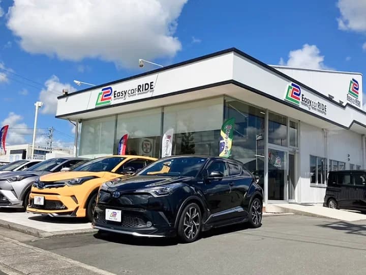 Easy car RIDE 浜松店の外観